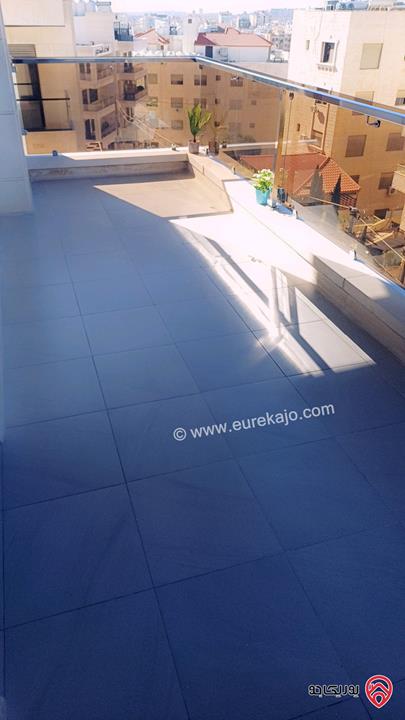 شقة طابق أخير مع روف دوبلكس مساحة 350م للبيع في عمان - خلدا قرب مدارس ساندس 