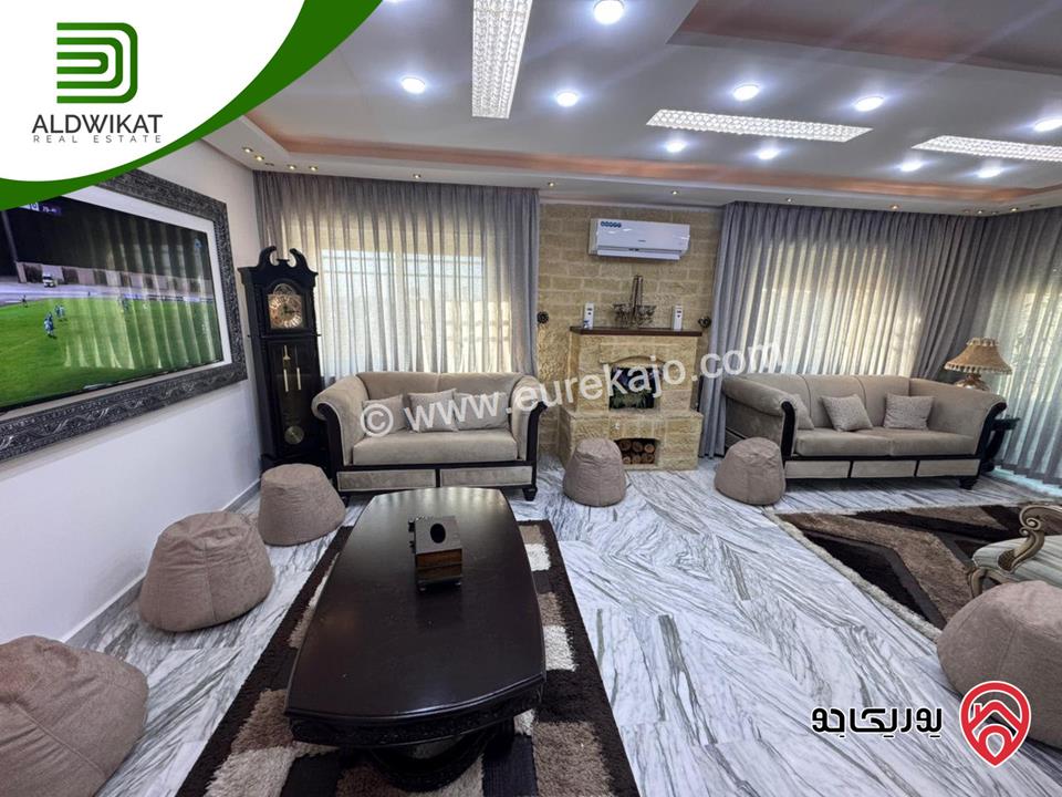 شقة مفروشة للبيع او للايجار في عمان - الصويفية طابق ثالث مساحة 160م ومساحة الترس 10م موقع مميز