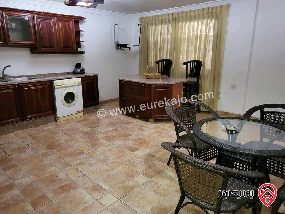 شقة أرضية دوبلكس مساحة 319م داخلي و 100م خارجي للبيع في عمان - ام السماق