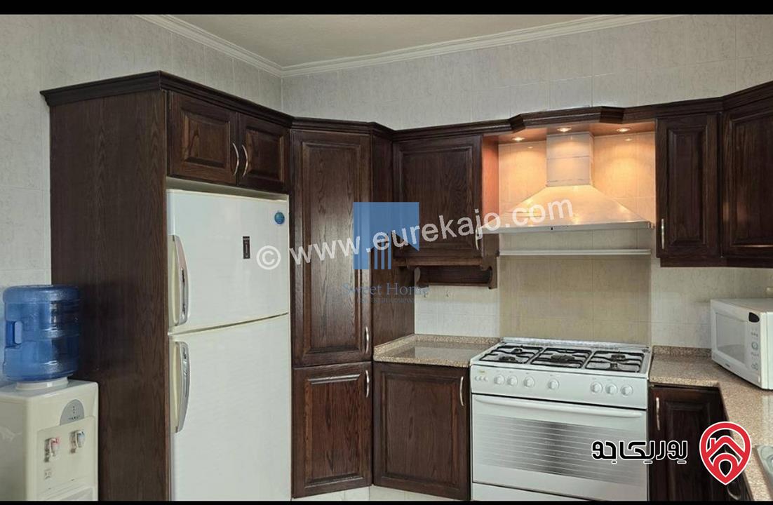شقة مميزة للبيع في عمان - خلدا قرب المدارس الإنجليزية طابق اول 180م بسعر مغري