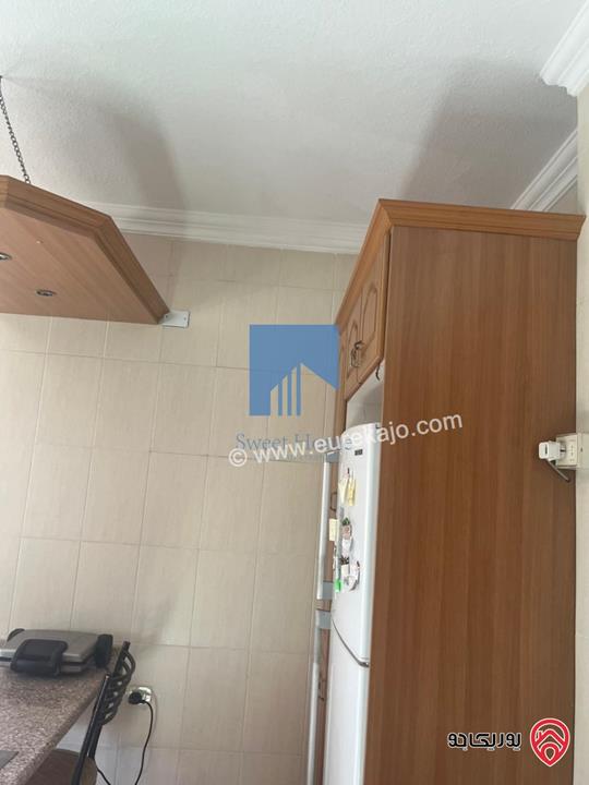 شقة مميزة للبيع في عمان - الجاردنز قرب جريدة الرأي والدستور طابق ثالث 172م مع روف ترس 60م بسعر مغري