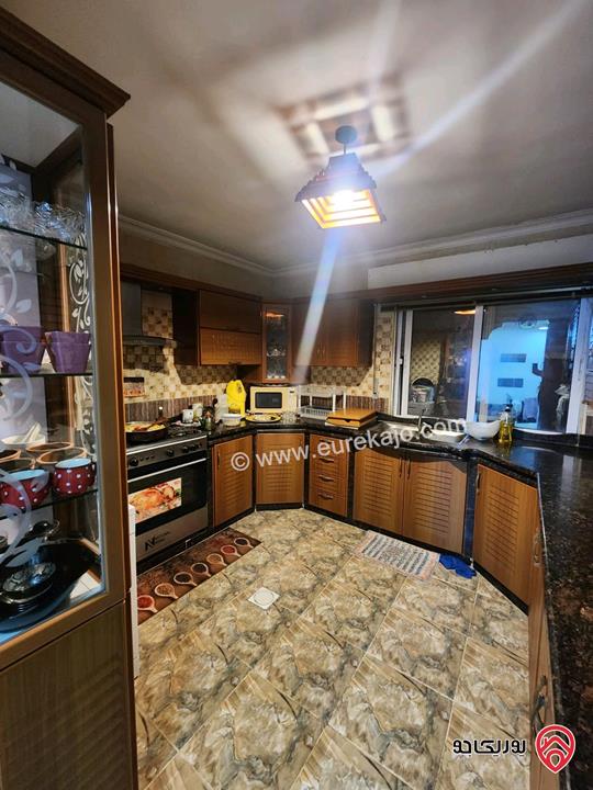 شقة تسوية مساحة 160م للبيع في اجمل مناطق اربد 