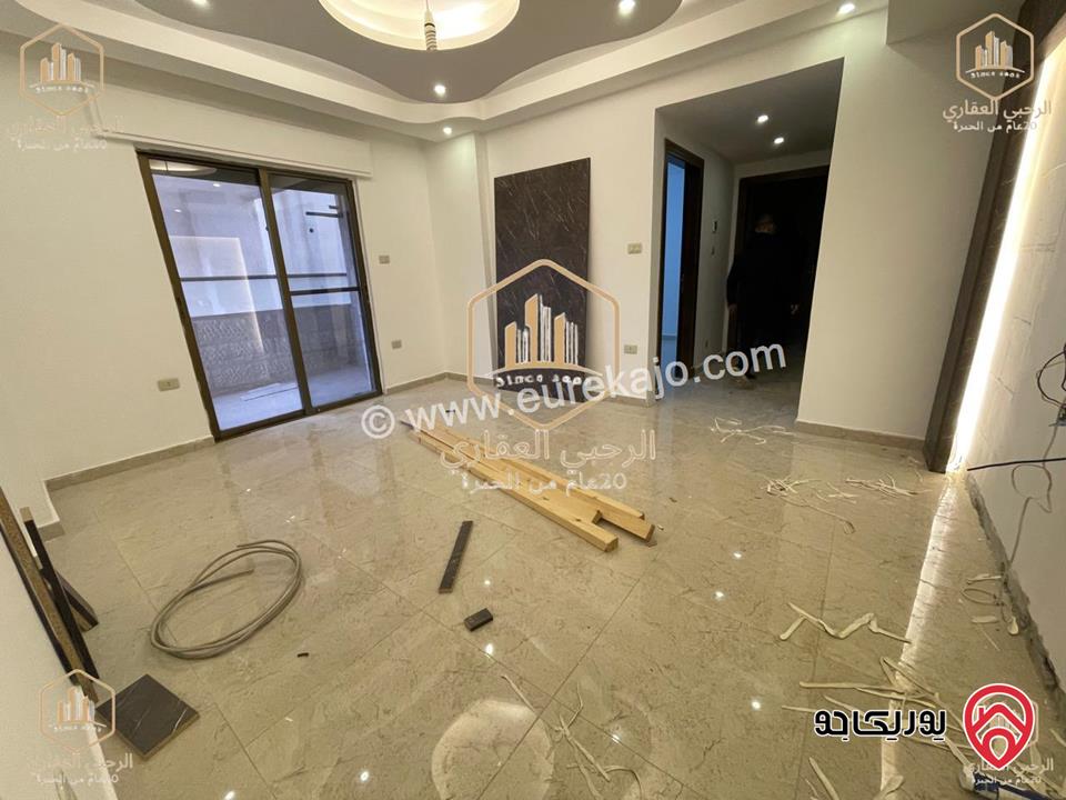 شقة سوبر ديلوكس طابق ثاني 170م للايجار في عمان - ديرغبار