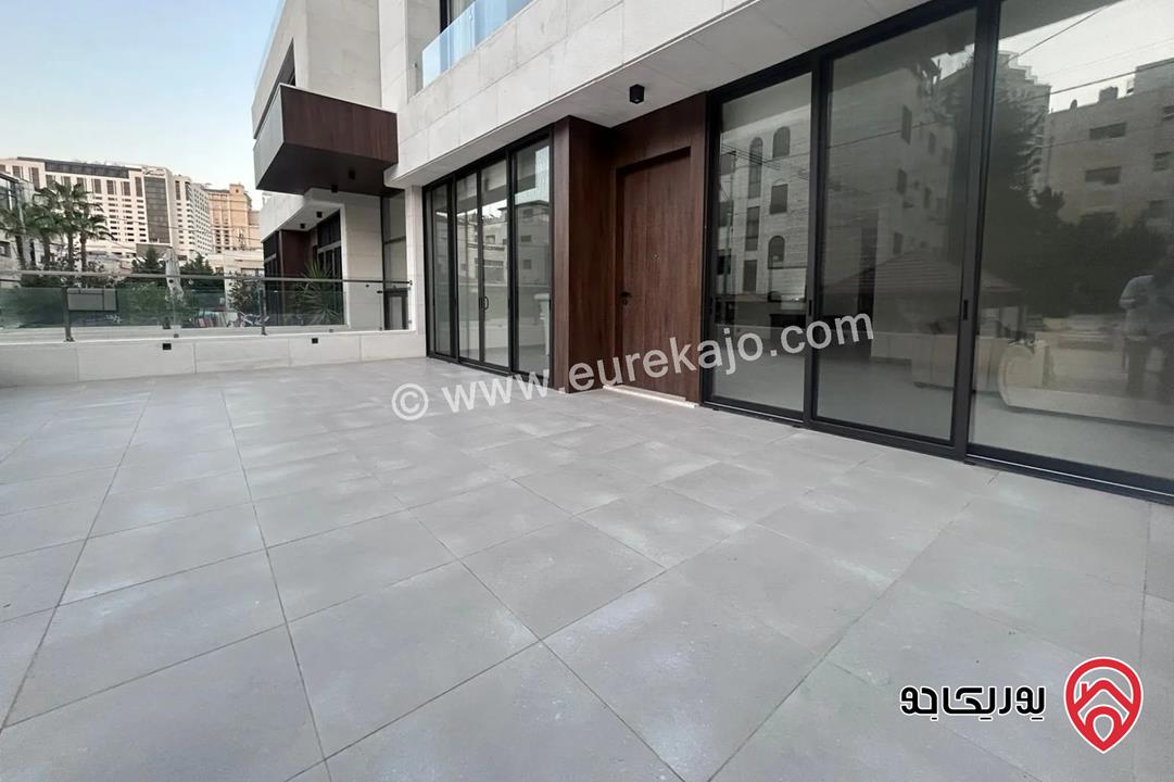 شقة سوبر ديلوكس مساحة 205م طابق أرضي للايجار مفروشة في عمان - عبدون