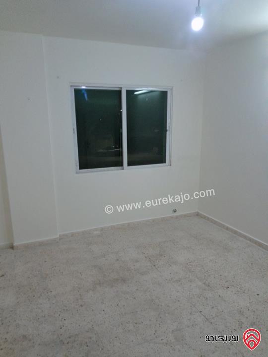 شقة مؤجرة طابق أول مساحة 115م للبيع في اربد - الحي الشرقي