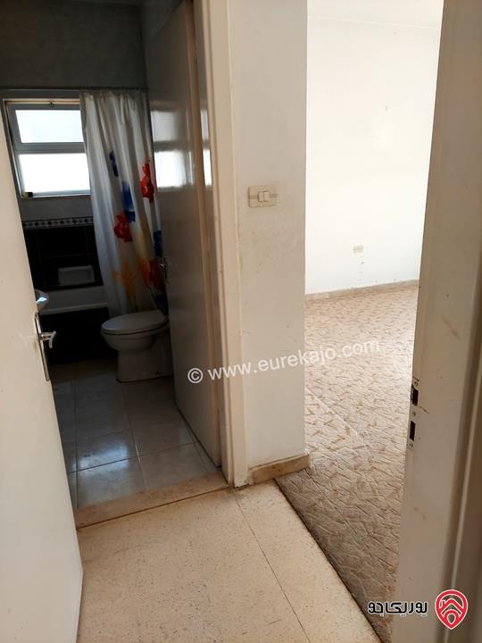 شقة طابق اول مساحة (150) متر للبيع في عمان - الرونق