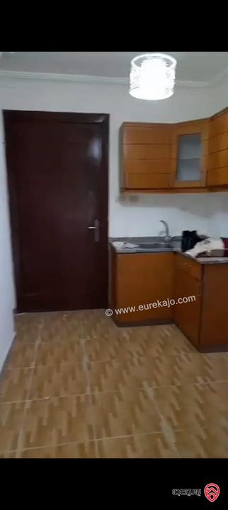 استديو طابق ثالث مساحة 30م للبيع في عمان - الجبيهة 