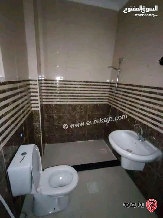 شقة طابق أرضي مساحة 125م داخلي و 70م خارجي للبيع في عمان - المقابلين شارع الحرية 