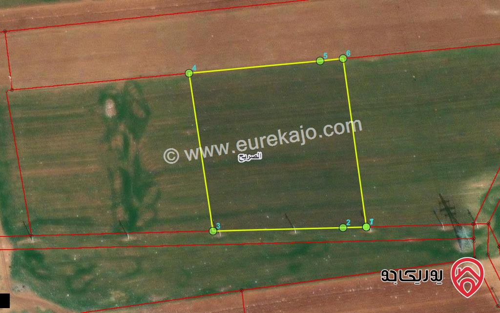 قطعة ارض مساحة 3 دونم و 300م للبيع في اربد - الصريح شمال شارع حوارة الرمثا وشرق مدينة الشاحنات 