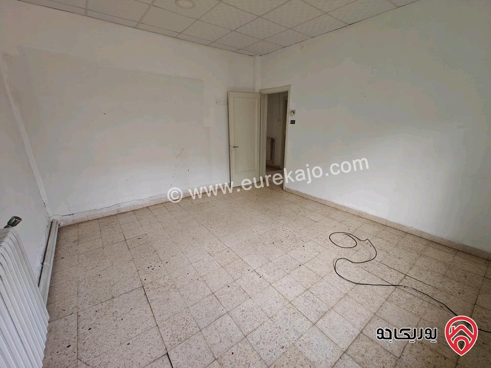 منزل مستقل مساحة 135م على أرض 680م للبيع في اربد