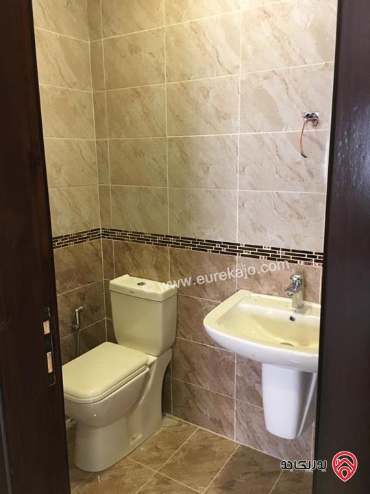 شقة مميزة طابق ثاني مساحة 168م للإيجار في عمان - ام السماق 