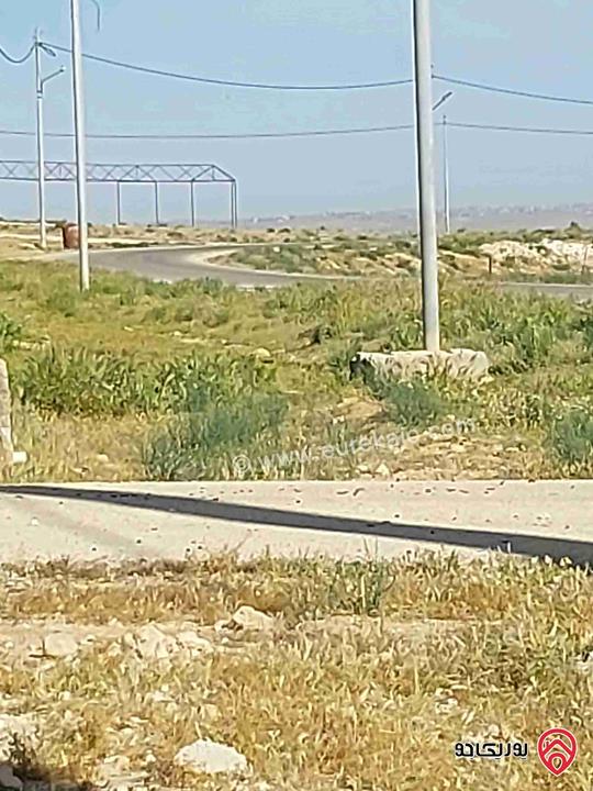 أرض مساحة 800م للبيع في عمان - منجا 
