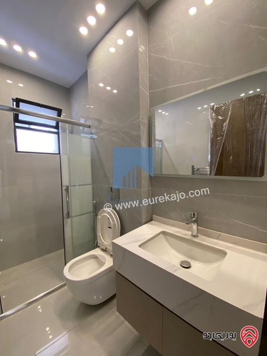 شقة فاخرة تسوية 184م مع ترس 50م تشطيب سوبر ديلوكس لم تسكن للبيع في عمان - تلاع العلي