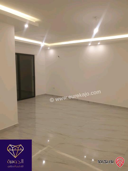 شقة طابق اخير مع روف دوبلكس فاخر مساحة 200م لم يسكن للبيع في عمان - تلاع العلي 