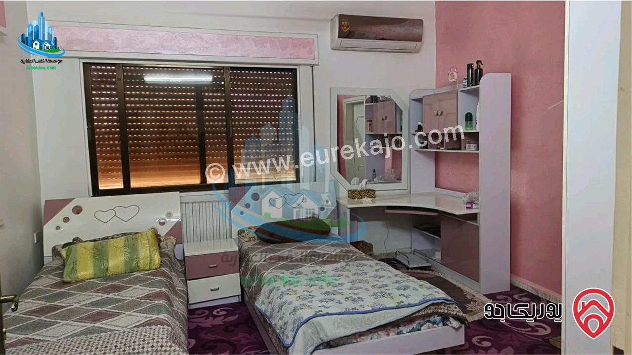 فيلا مساحة 680م على أرض 889م للبيع في الزرقاء الجديدة