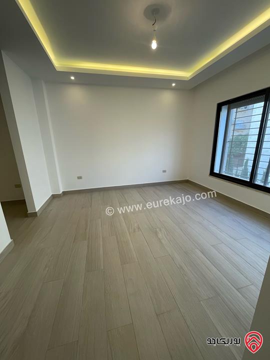 شقة طابق ثاني مساحة 180م للايجار في عمان - الكرسي