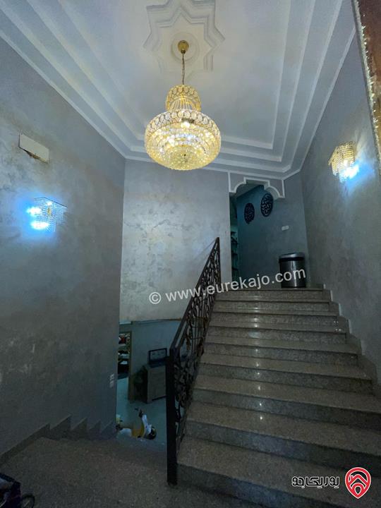 شقة أرضية دوبلكس مساحة 257م داخلي و 250م خارجي للبيع في العقبة - الخامسة