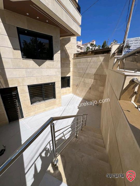 شقة طابق أرضي مساحة 300م للبيع في عمان - مرج الحمام من المالك مباشرة