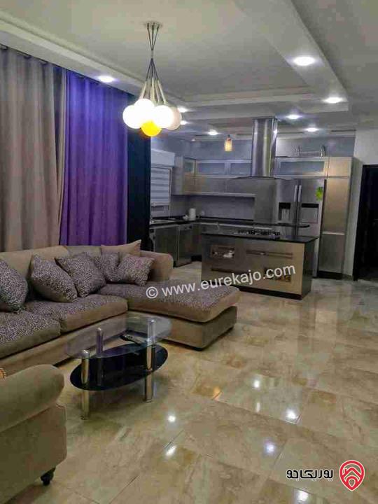 شقة بإطلالة مميزة مساحة 100م طابق ثاني للايجار اليومي في العقبة - المنطقة التاسعة