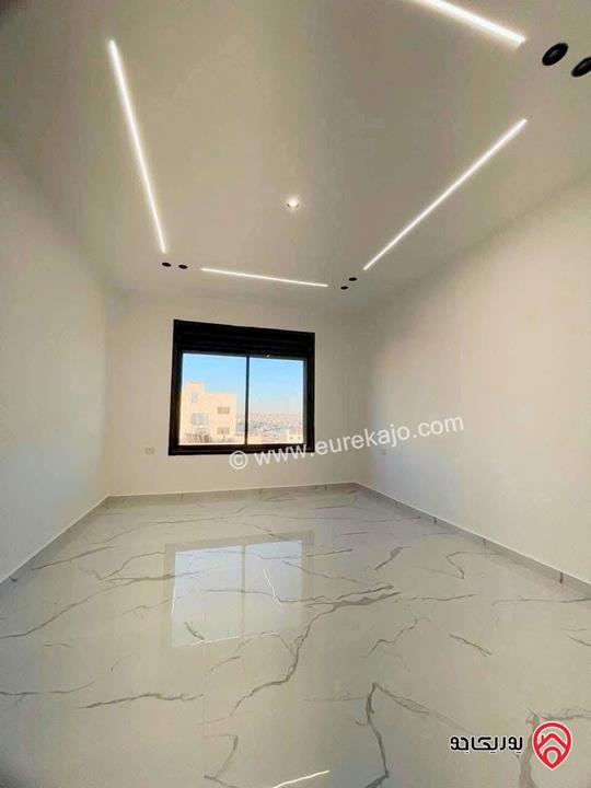 شقة أرضية جديدة لم تسكن معفية من رسوم التنازل مساحة 150م داخلي و 100م خارجي للبيع في عمان - طبربور 