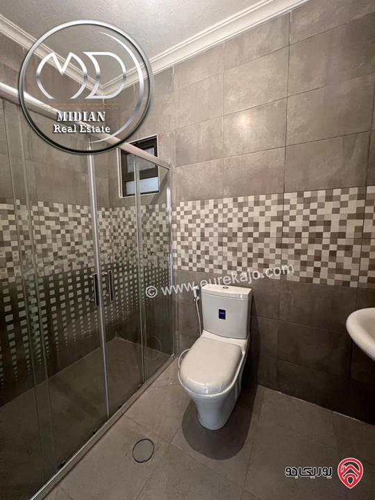 شقة ارضية جديدة فارغة للايجار في عمان - ضاحية الرشيد مساحة 150م مع ترس 50م تشطيبات سوبر ديلوكس بسعر مميز