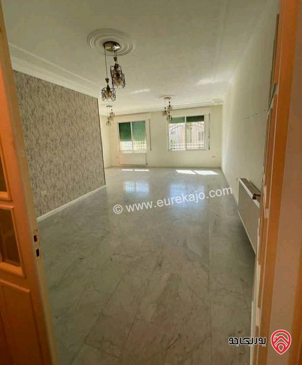 شقة فارغة مساحة 190م طابق ثاني للايجار في عمان - خلدا