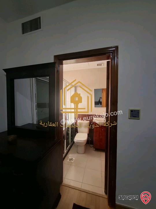 شقة مفروشة طابق ثاني مساحة 100م للإيجار في عمان - ام اذينة 