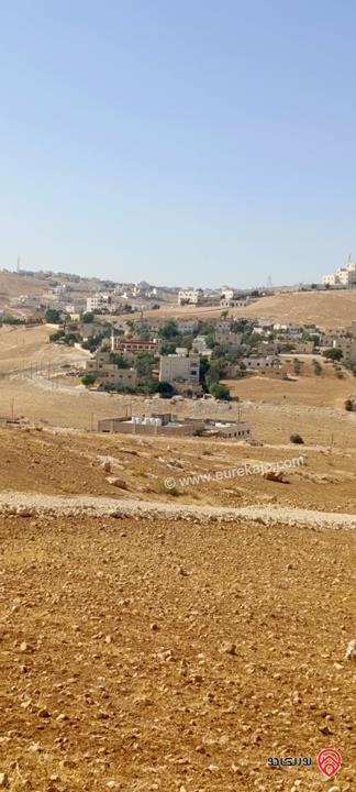 أرض سكنية مساحة 1 دونم و 250م للبيع في عمان - شفا بدران / حوض المقرن