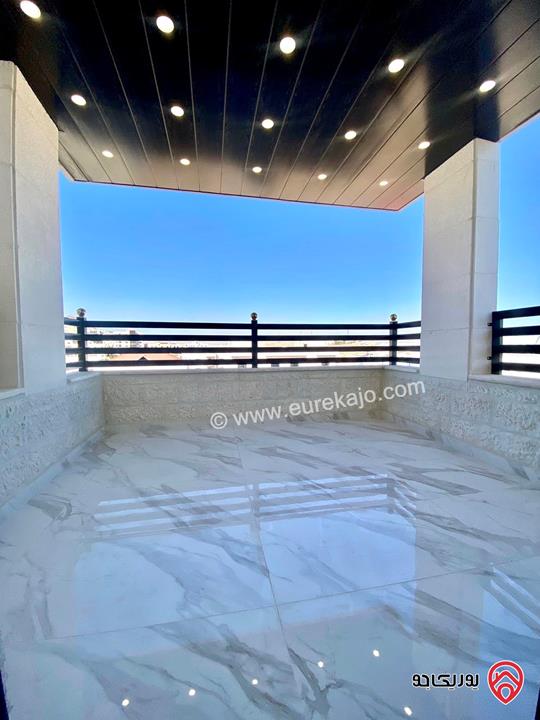 شقة مميزة دوبلكس مساحة 212م للبيع في عمان - منطقة ابو علندا اسكان الكهربا 