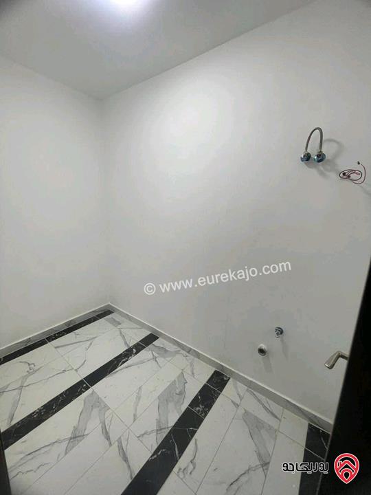 شقة مساحة 185م طابق أول للبيع في عمان - طبربور بالقرب من جامعة العلوم الإسلامية