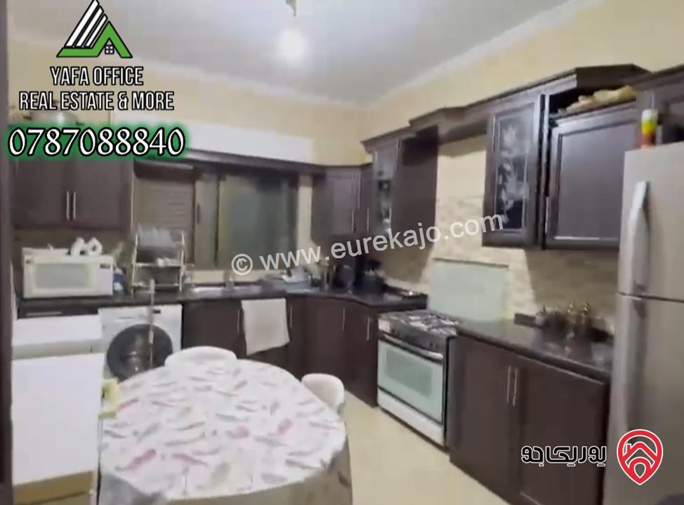 شقة مميزة طابق ثالث مساحة 137م للبيع في عمان - طبربور