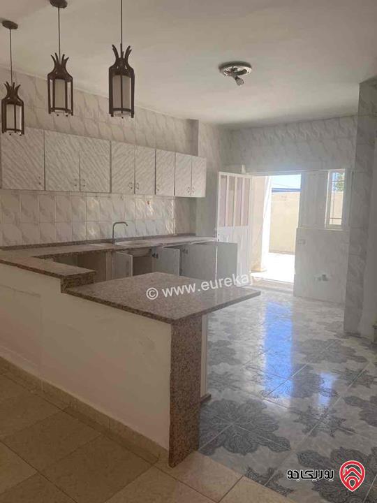 شقة مساحة 120م داخلي و 40م خارجي للإيجار في عمان - البيادر