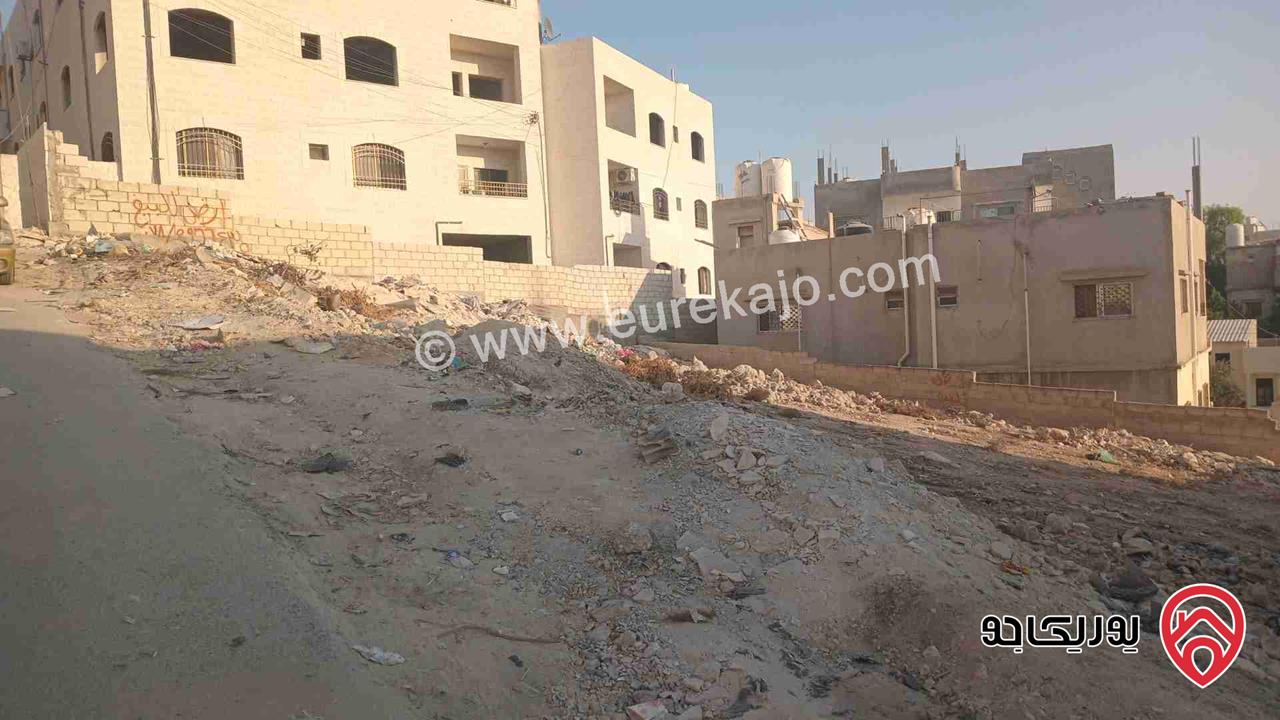 قطعة أرض قوشان مستقل مساحة 517م للبيع في الزرقاء - حي القادسية للبيع او للبدل ع سيارة أو بيت قديم 