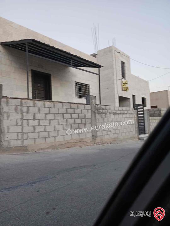 رابط الفيديو - بيت مستقل مميز مساحة البناء 220م على أرض 416م للبيع في الزرقاء - جريبا