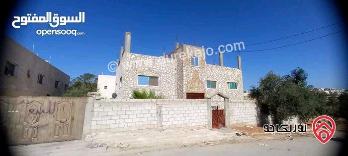 بيت طابقين مساحة 350م على ارض 440م للبيع او للبدل على بيت صغير أو أرض في عمان - رجم الشامي