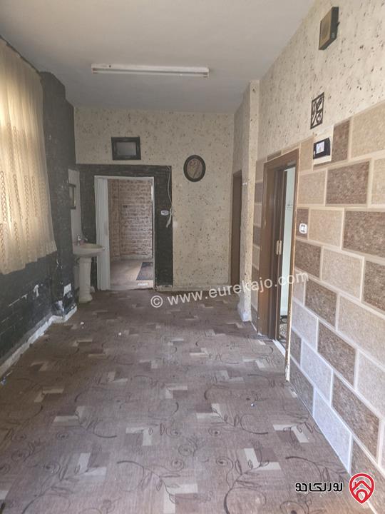 بيت مساحة 350م على أرض 300م للبيع في عمان - اليادودة من المالك 