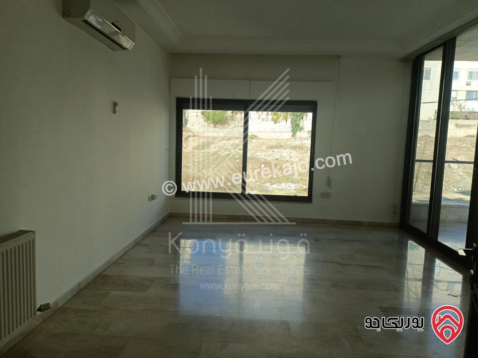 شقة مميزة مساحة 167م طابق أول للبيع في عمان - دير غبار