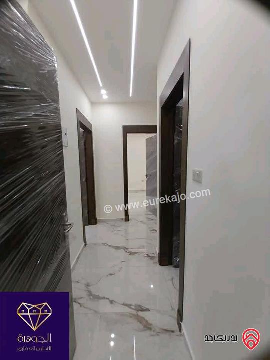 شقة طابق اخير مع روف دوبلكس مساحة 240م لم يسكن للبيع في عمان - تلاع العلي 