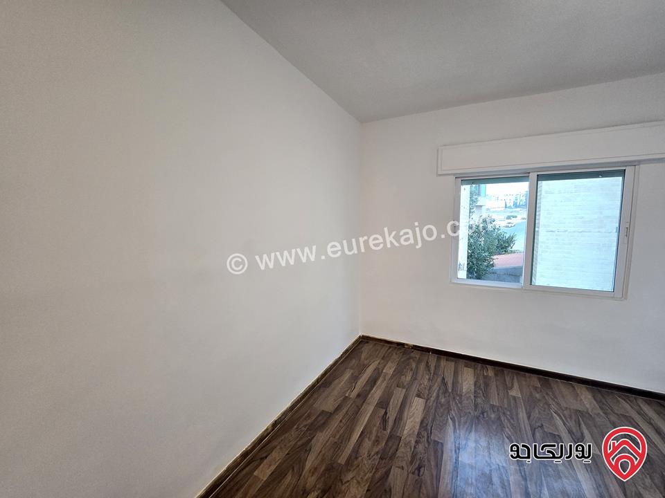 شقة مساحة 180م طابق ثالث للبيع في عمان - دير غبار خلف مدارس فيلادلفيا