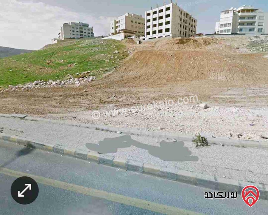 ارض سكنية مميزة مساحة 1 دونم و 83م على 3 شوارع للبيع في عمان - عبدون بالقرب من تاج مول تصنيف سكن أ خاص