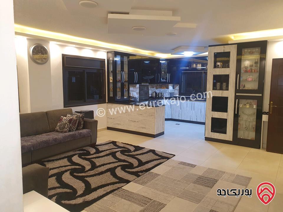 شقة طابق اول مساحة 150م للبيع في الزرقاء - البتراوي