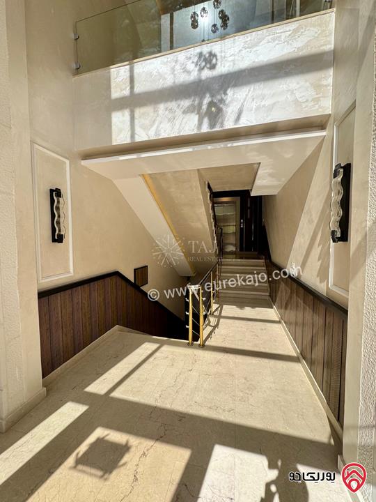 شقة فاخرة شبه ارضية مساحة 180م للبيع في عمان - ربوة عبدون