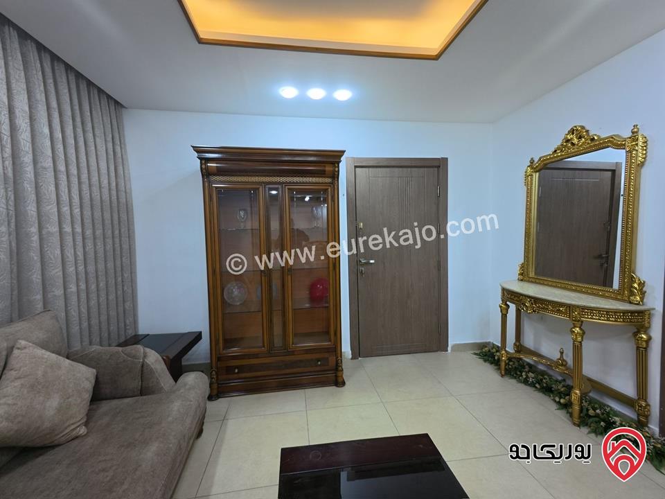 شقة مفروشة فاخرة طابق أول مساحة 180م للايجار في عمان - ام السماق 