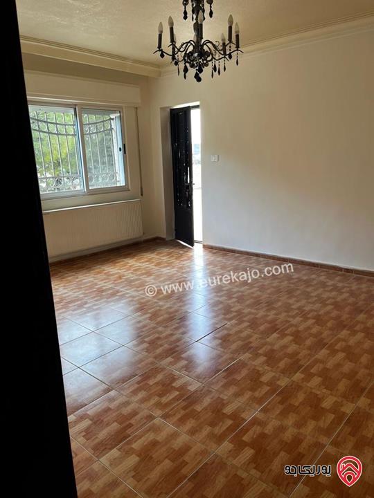 شقة شبه أرضية مساحة 470م للايجار في عمان - خلدا