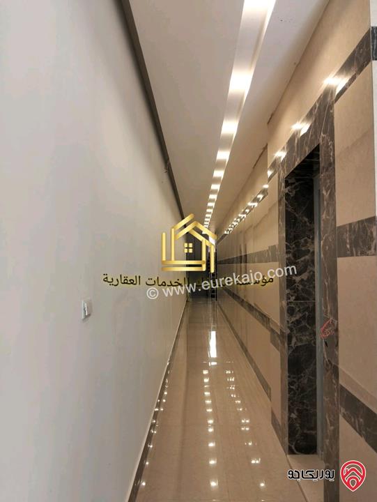 شقة جديدة لم تسكن مساحة 100م طابق ثاني للايجار في عمان - عبدون