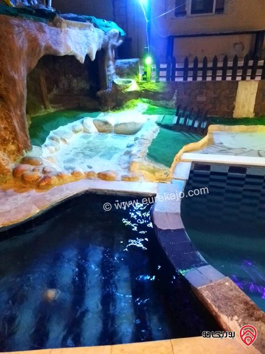 شاليه مساحة 100م على أرض مساحتها 306م للبيع في الشونة الجنوبية غور نمرين بسعر مغري 