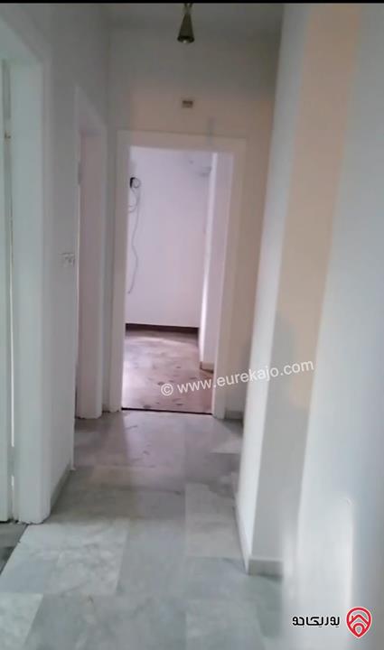 شقة طابق ثاني مساحة 160م للبيع في عمان - ام السماق