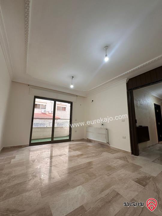 شقة أرضية مساحة 200م للايجار في عمان - خلدا