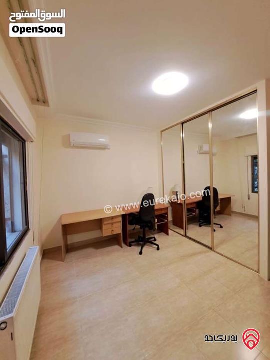 شقة طابق اول مساحة 250م للايجار في عمان - دير غبار