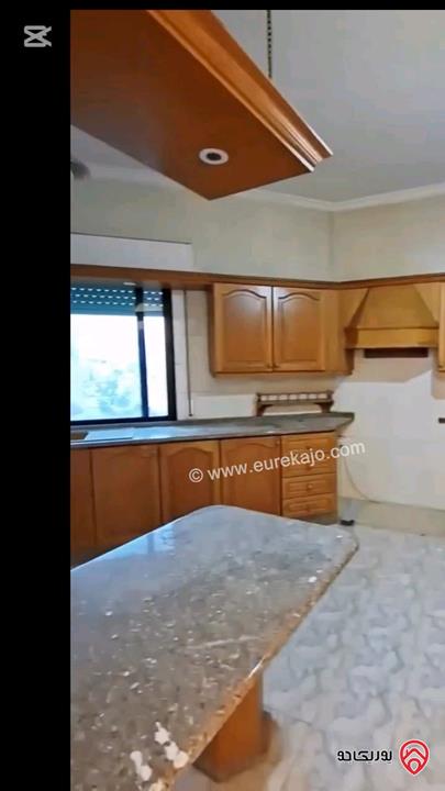 شقة طابق اول مساحة 170م للبيع في عمان - مرج الحمام